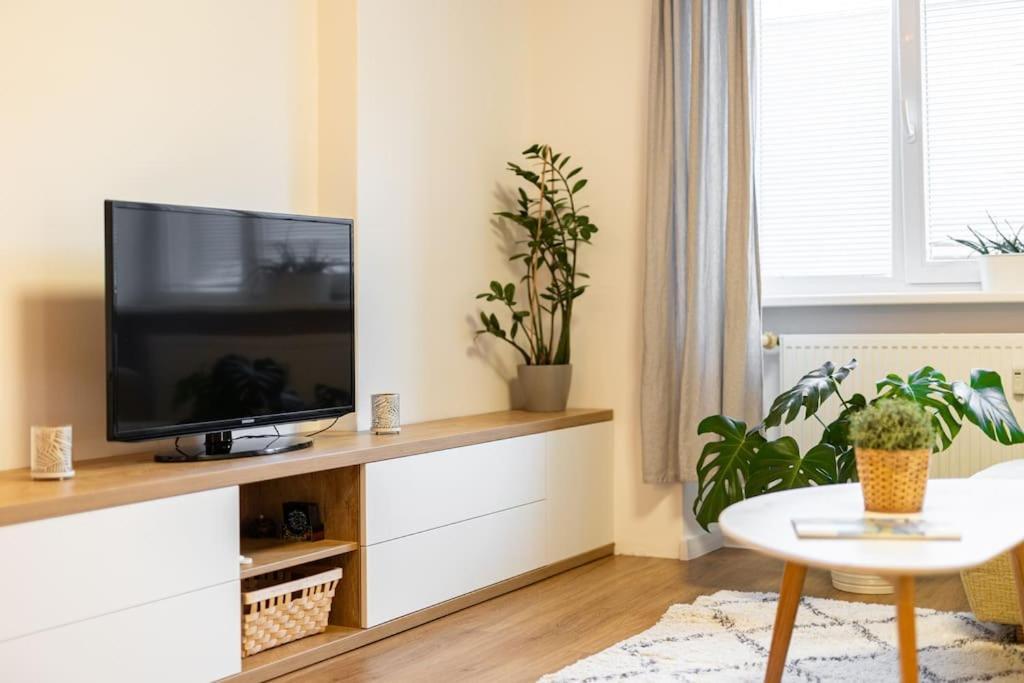 Bnb Slovakia Nivy Bliss Retreat Bratislava Exterior photo