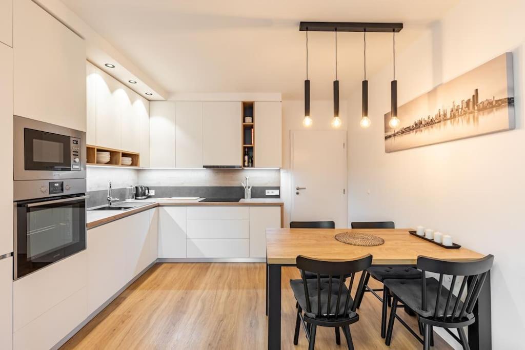 Bnb Slovakia Nivy Bliss Retreat Bratislava Exterior photo