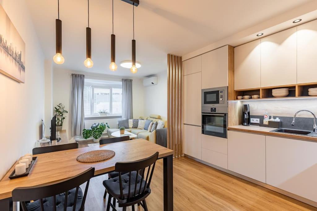 Bnb Slovakia Nivy Bliss Retreat Bratislava Exterior photo
